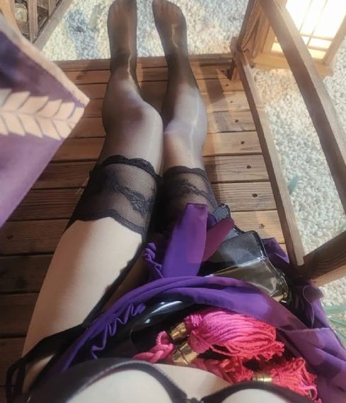 《黑皮辣妹》