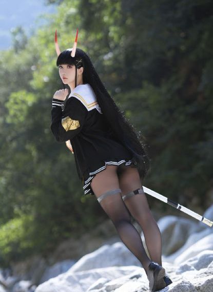 地狱魔窟之摧残警花