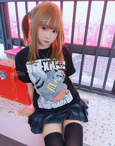 女朋友的丰满妈咪